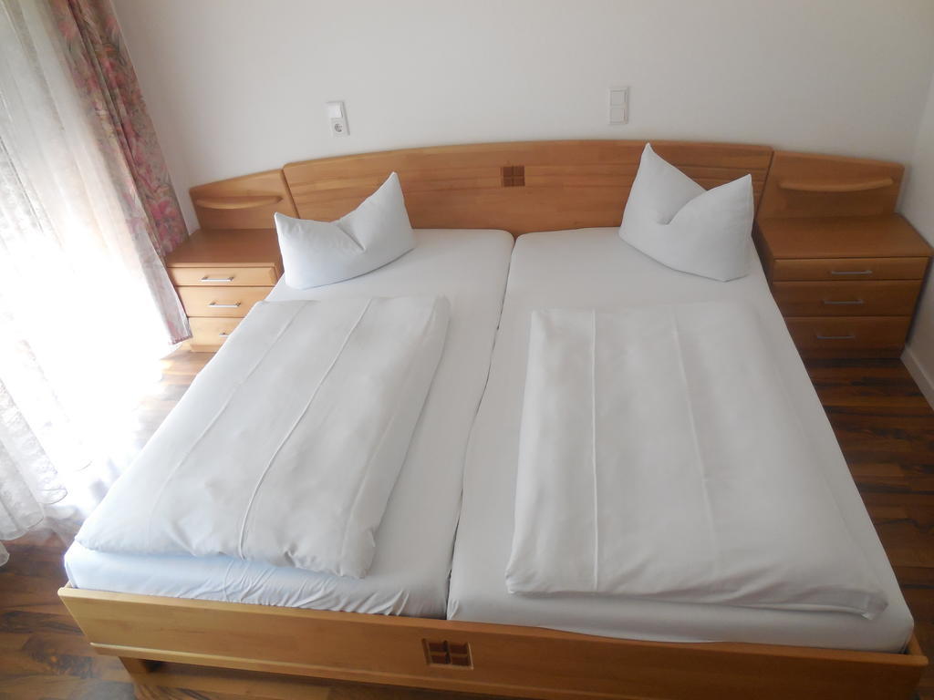 Hotel Garni Am Hechenberg Μάιντς Δωμάτιο φωτογραφία